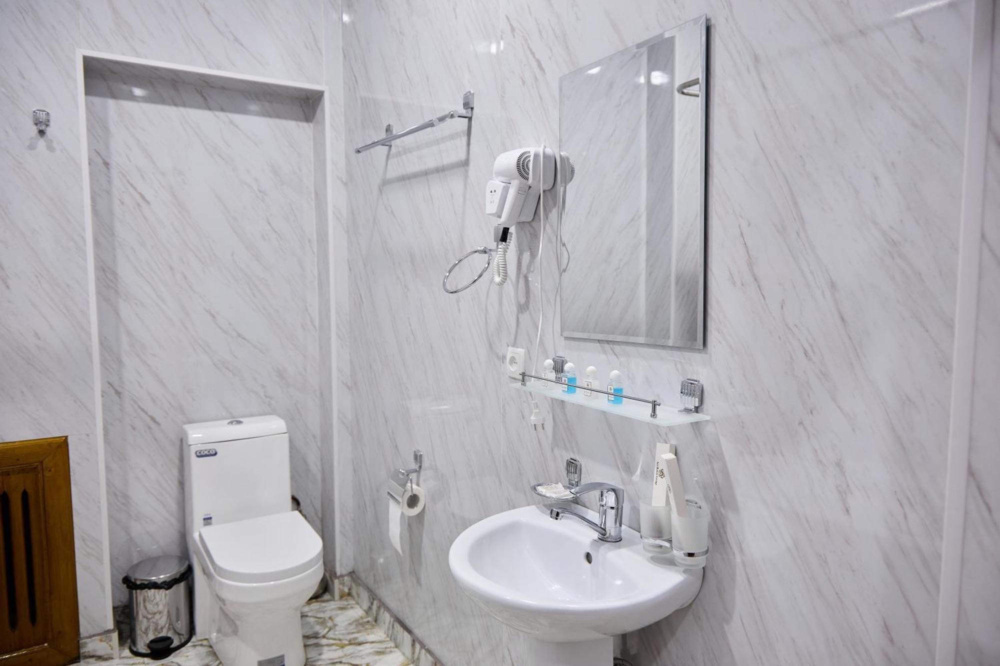Art Garden Hotel Taşkent Dış mekan fotoğraf